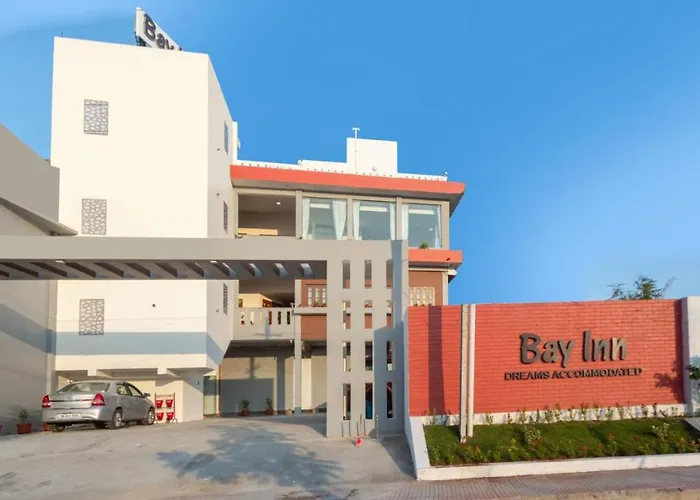 Bay Inn