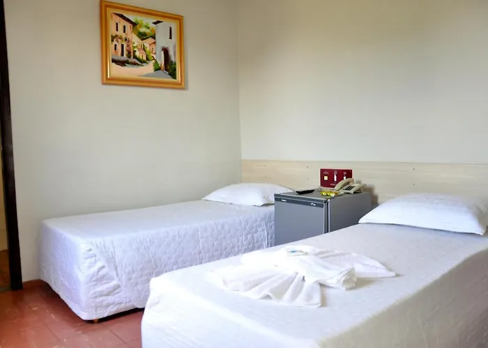 Hotel Caçula