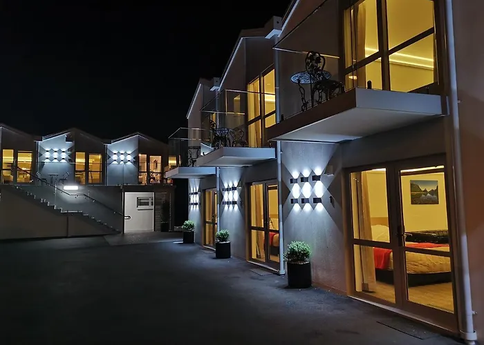 V Motel