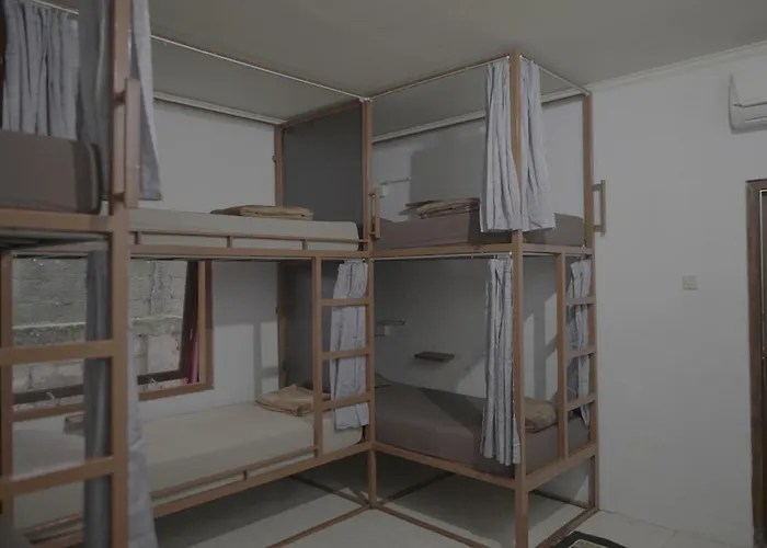 Jero Di Bisma Hostel
