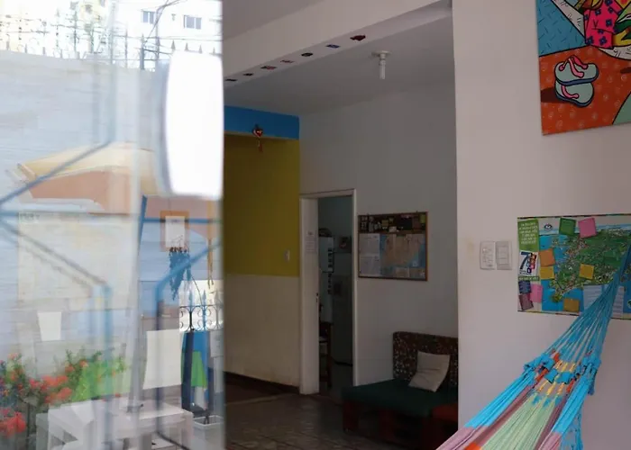 Casa de Mainha Friendly Hostel