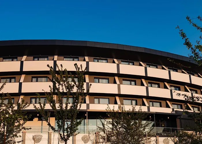 Hotel Aventus