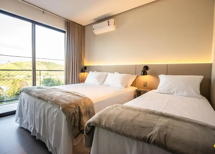 Naim Hotel Capitolio