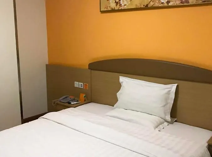 7Days Inn Ya'An Bridge Street Center