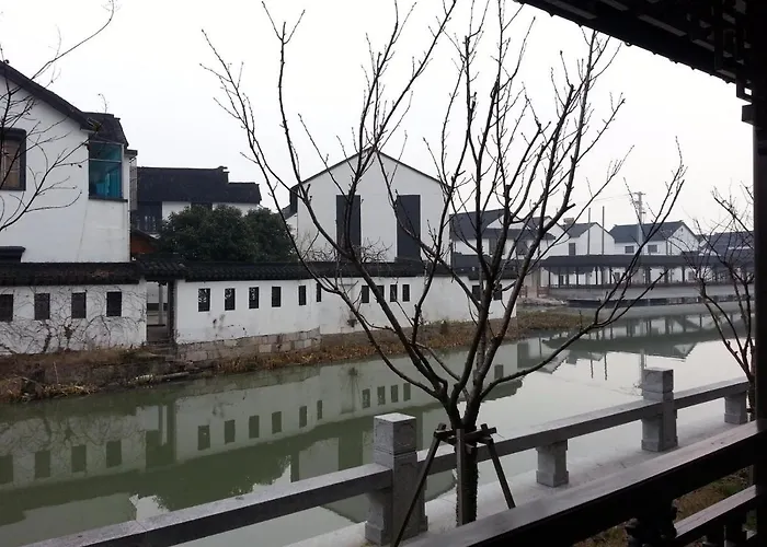 7Days Inn Suzhou Luzhi Ancient Town