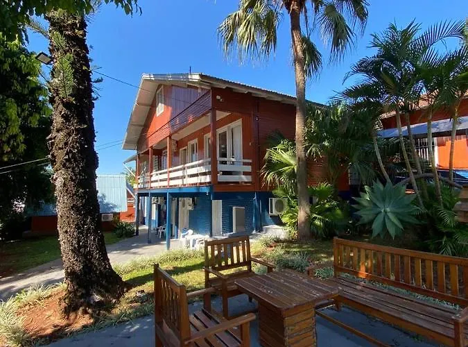 Oasis Hotel